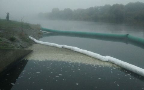 Vodoprávní úřad v Mělníku řeší únik chemických látek z areálu ČEZ