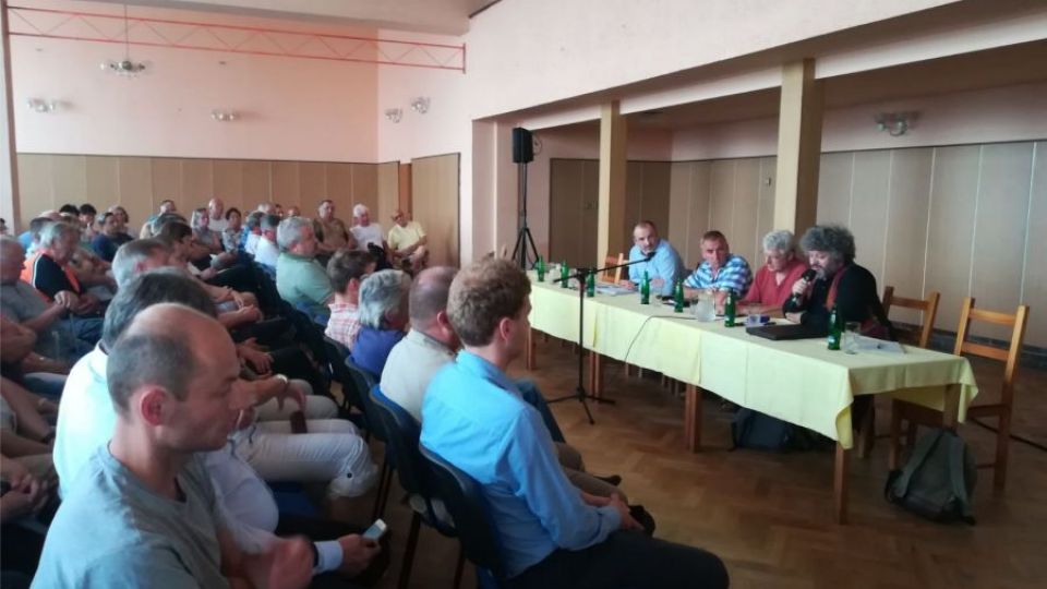 Zástupci Arniky se zúčastnili veřejné diskuse k opatovické spalovně
