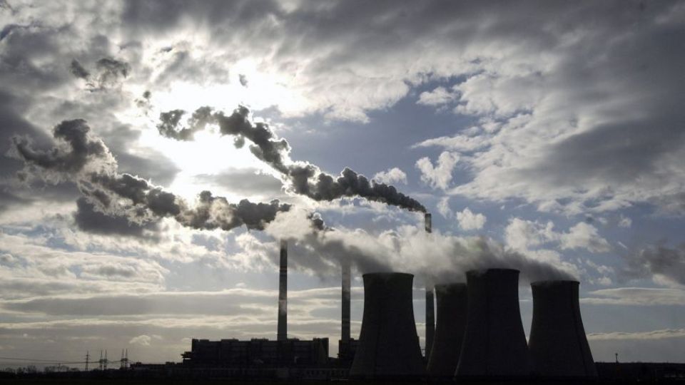 Žebříčky znečišťovatelů vedou severočeské elektrárny a Spolana