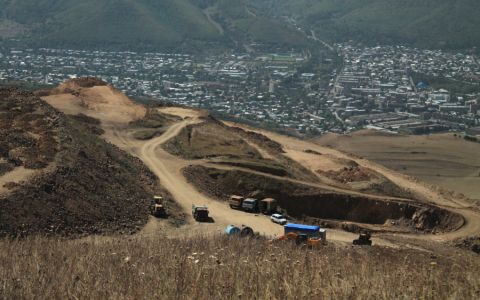 Заявление чешских неправительственных организаций Arnika и  NESEHNUTÍ относительно плана расширения добычи в Карабердском золотом месторождении в Лорийской области Армении