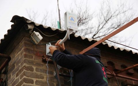 Встановлення вимірювальних станцій для моніторингу повітря в Україні