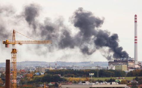 V pražské malešické spalovně hořelo, minimálně den bude mimo provoz