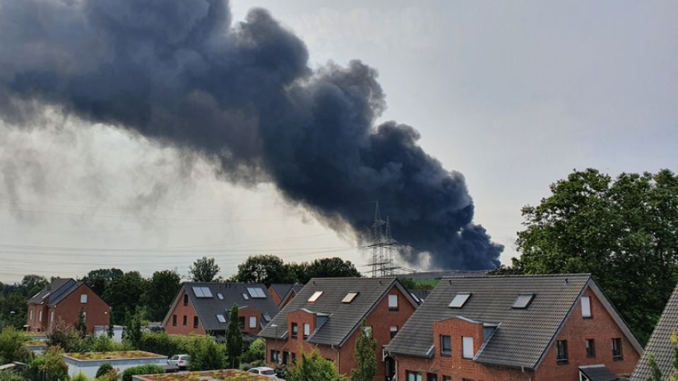 Ničivá havárie spalovny nebezpečných odpadů v Leverkusenu